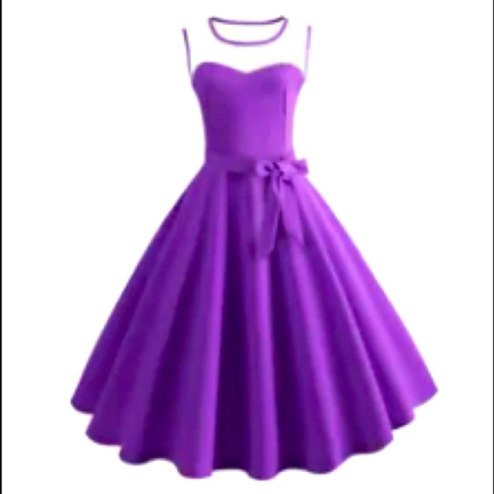 Woman Sleeveless evening party cocktail dress